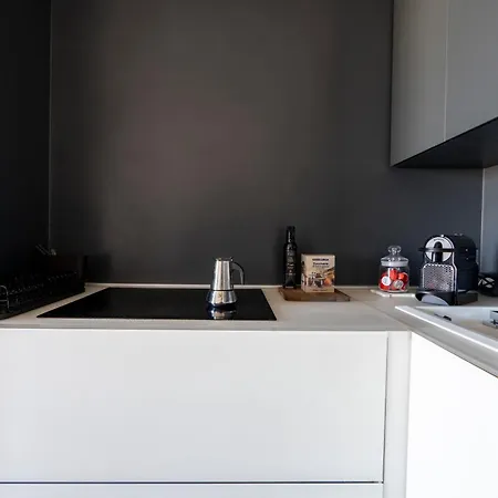 Guesthost - Attico Umbertino Design With Terrace *