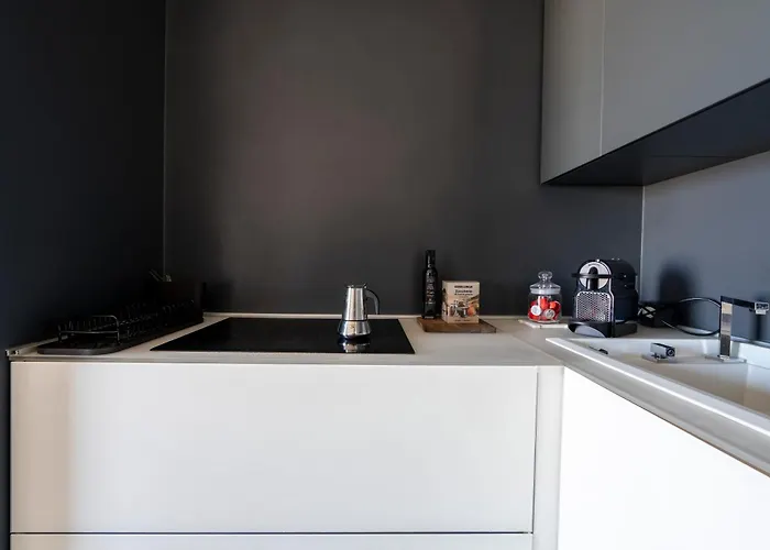 Guesthost - Attico Umbertino Design With Terrace *