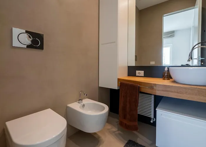 Guesthost - Attico Umbertino Design With Terrace Apartamento *