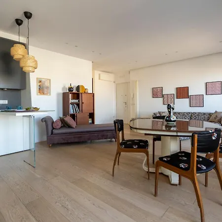 Guesthost - Attico Umbertino Design With Terrace Apartamento Bari