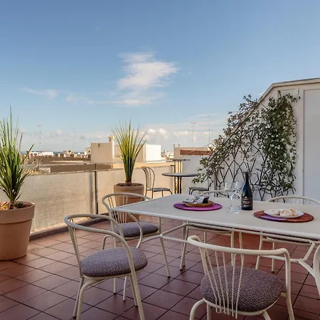 Apartamento Guesthost - Attico Umbertino Design With Terrace *