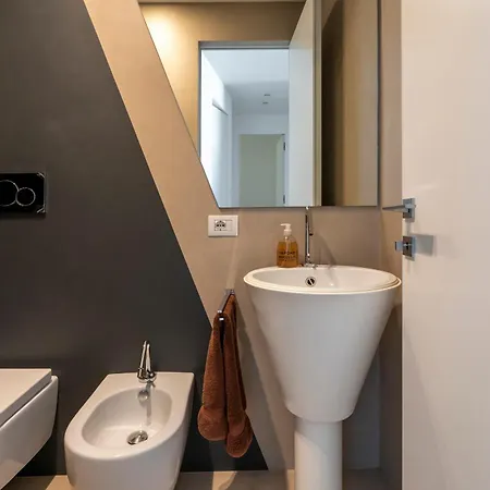 Guesthost - Attico Umbertino Design With Terrace Apartamento *